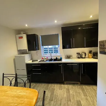 2 Laurel Court Semesterbostad *